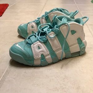 Nike Air Uptempo, Grad school size 5.5Y W Size 7.5